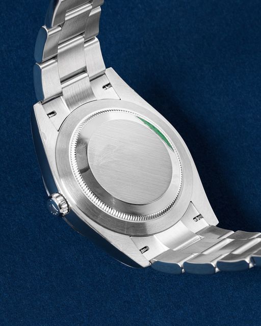 Rolex Oyster Perpetual 124300 Image 2